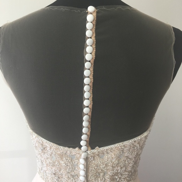 Beautiful unworn Martina Liana wedding dress - Picture 4 of 8